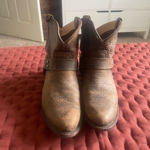 Frye Short Cowboy boots